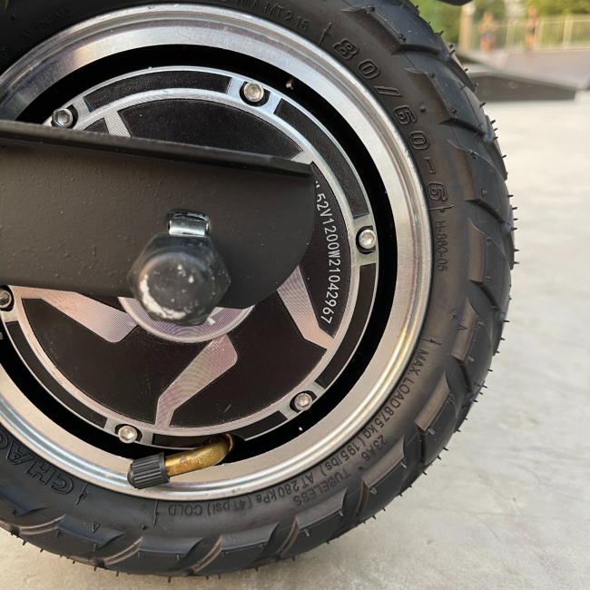 Електросамокат Kugoo M5 PLUS - Зображення 3