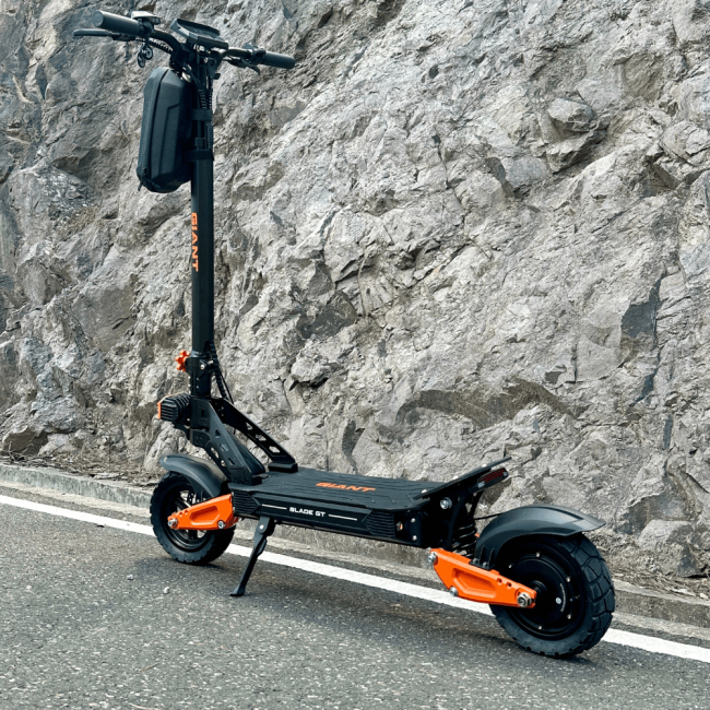 Електросамокат GIANT Blade GT Max Dual motor 52V 26Ah 3200W (2025) | З сидінням