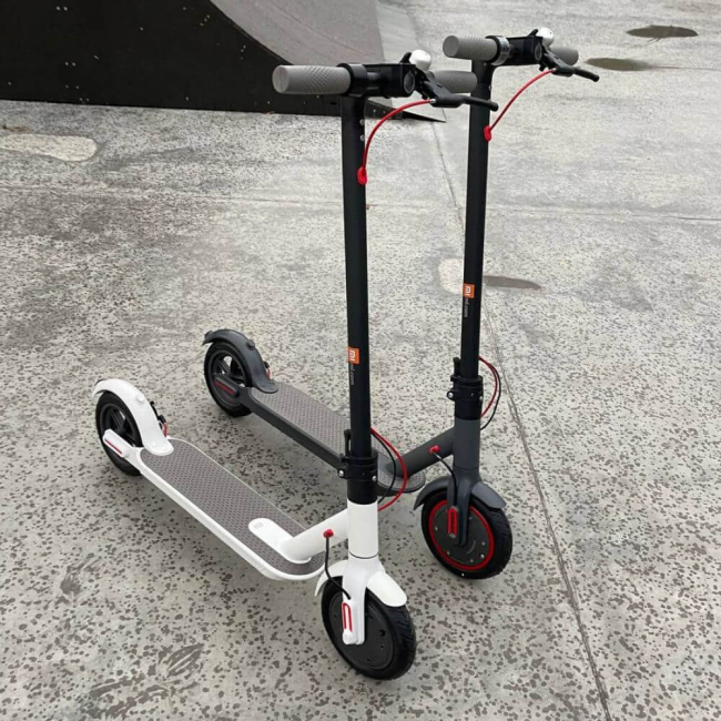 Електросамокат Mi Electric Scooter PRO 4 500W 11Ah