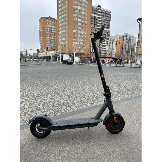НОВИНКА! Mi Scooter Pro 4 500W 13Ah